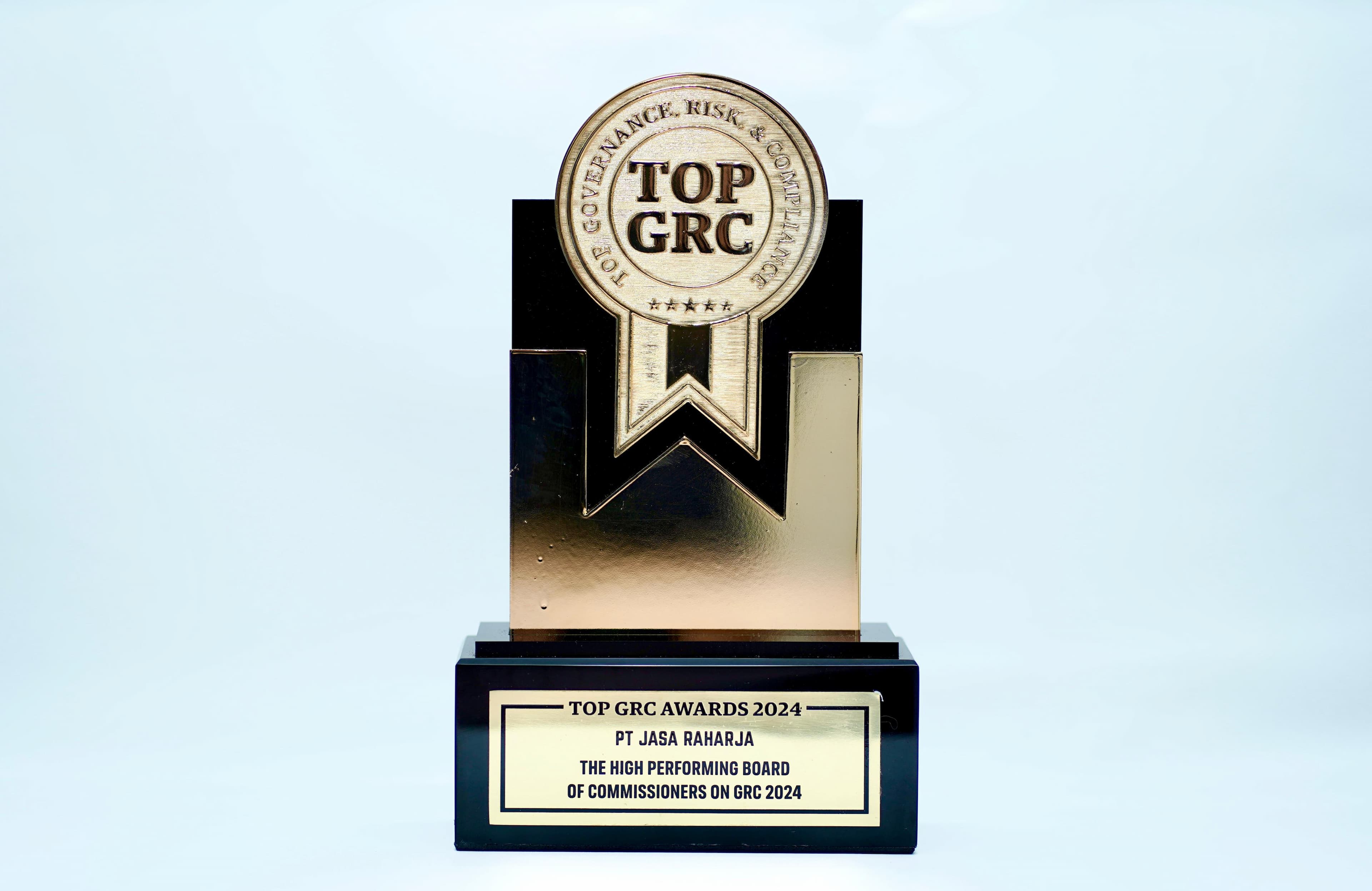 THE HIGH PERFORMING BOARD OF COMMISSIONERS ON GRC 2024