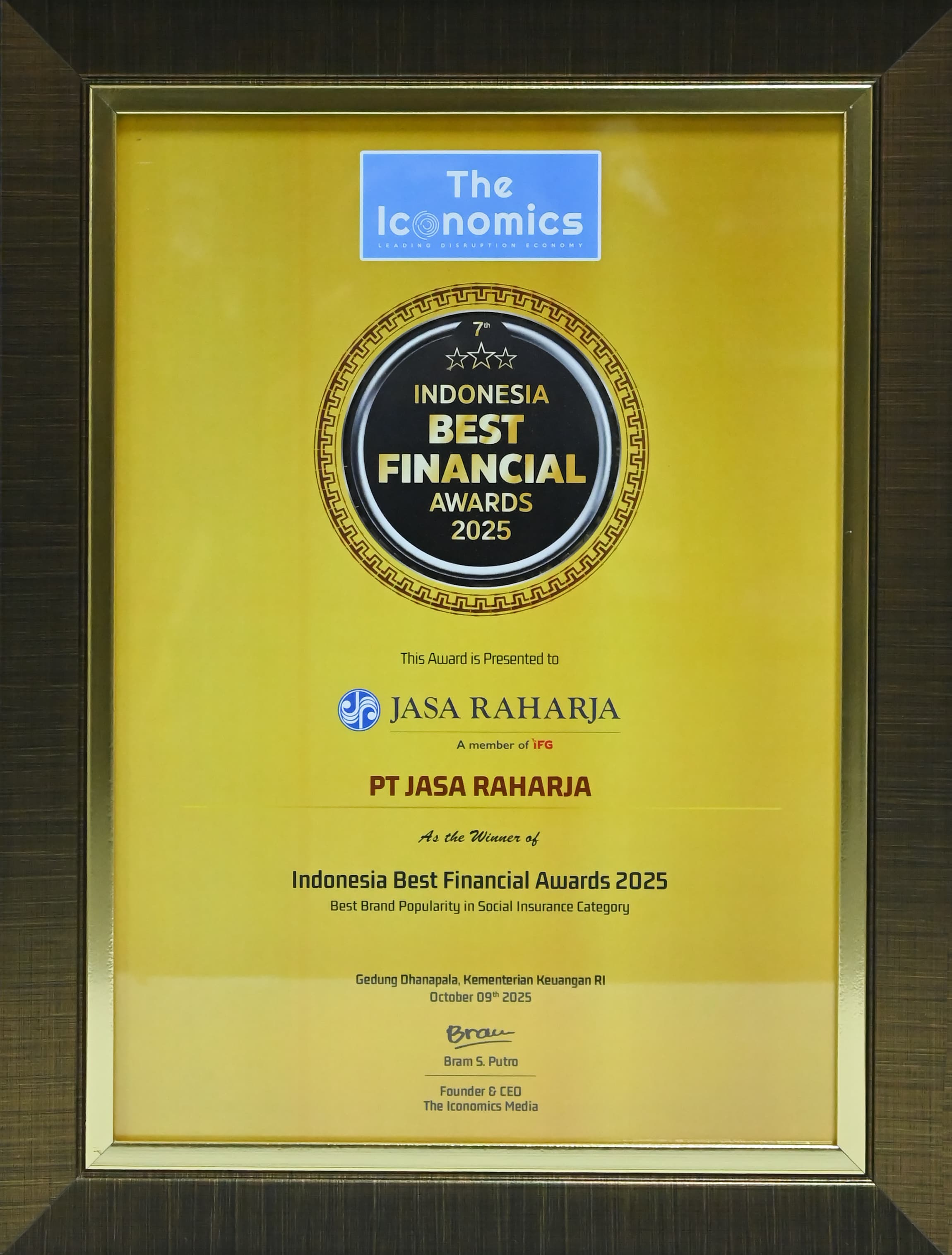 Indonesia Best Financial Award Best Brand Popularity In Social Insurance