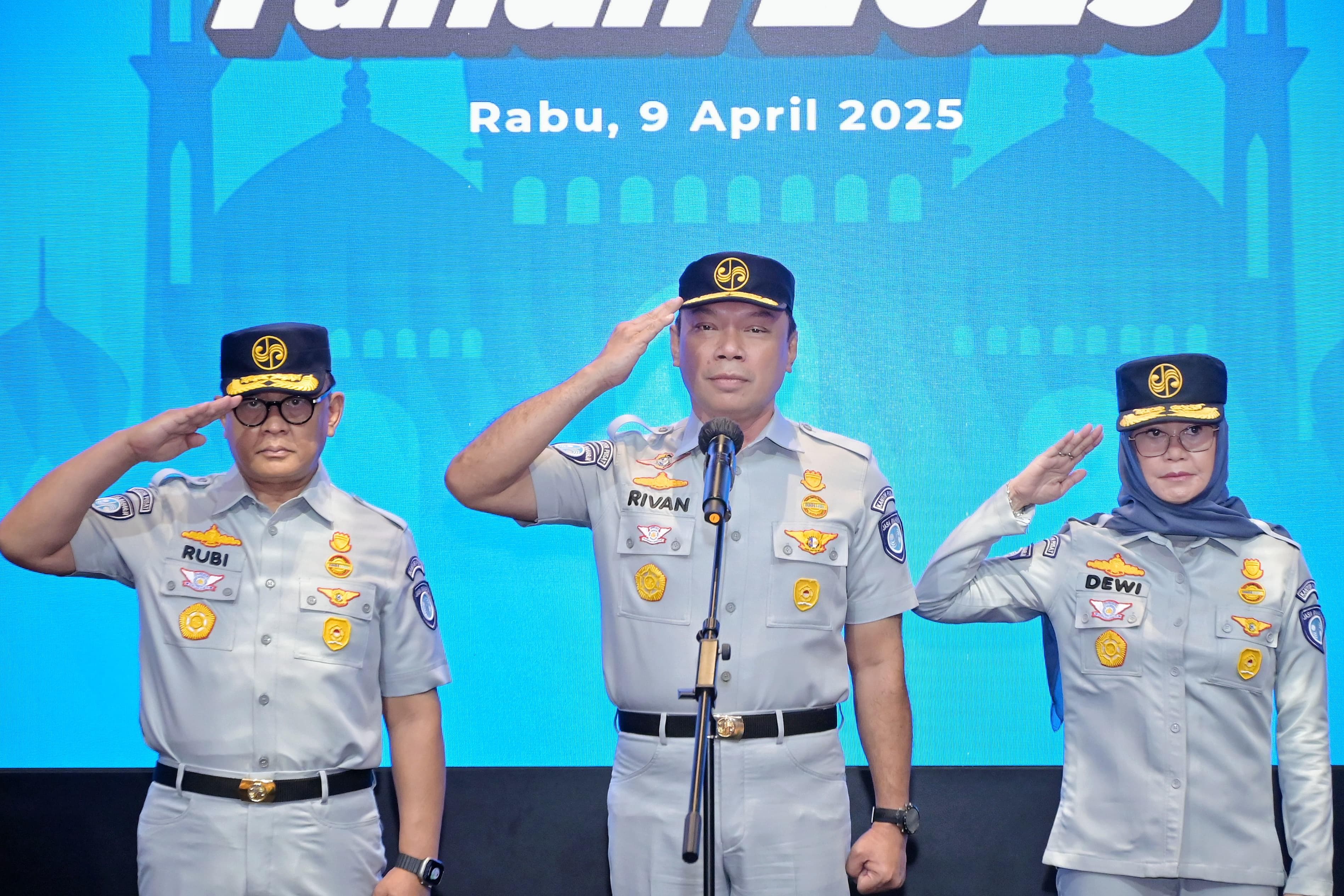 Angka Kecelakaan dan Fatalitas Turun Drastis, Presiden Prabowo Subianto Apresiasi Suksesnya Pelaksanaan Arus Mudik dan Balik Idulfitri 2025
